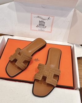 Hermes Buty, sandaly klapki, skora