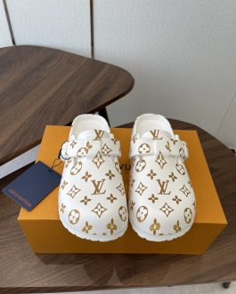 Louis Vuitton Buty, sandaly klapki, skora