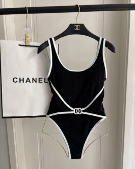 Damski strój kąpielowy Chanel
