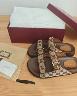 Gucci Buty, sandaly klapki, skora