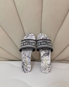 Dior Buty, sandaly klapki, skora