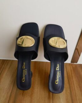 Dior Buty, sandaly klapki, skora