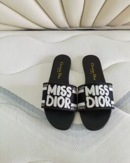 Dior Buty, sandaly klapki, skora