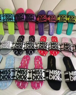 Dior Buty, sandaly klapki, skora