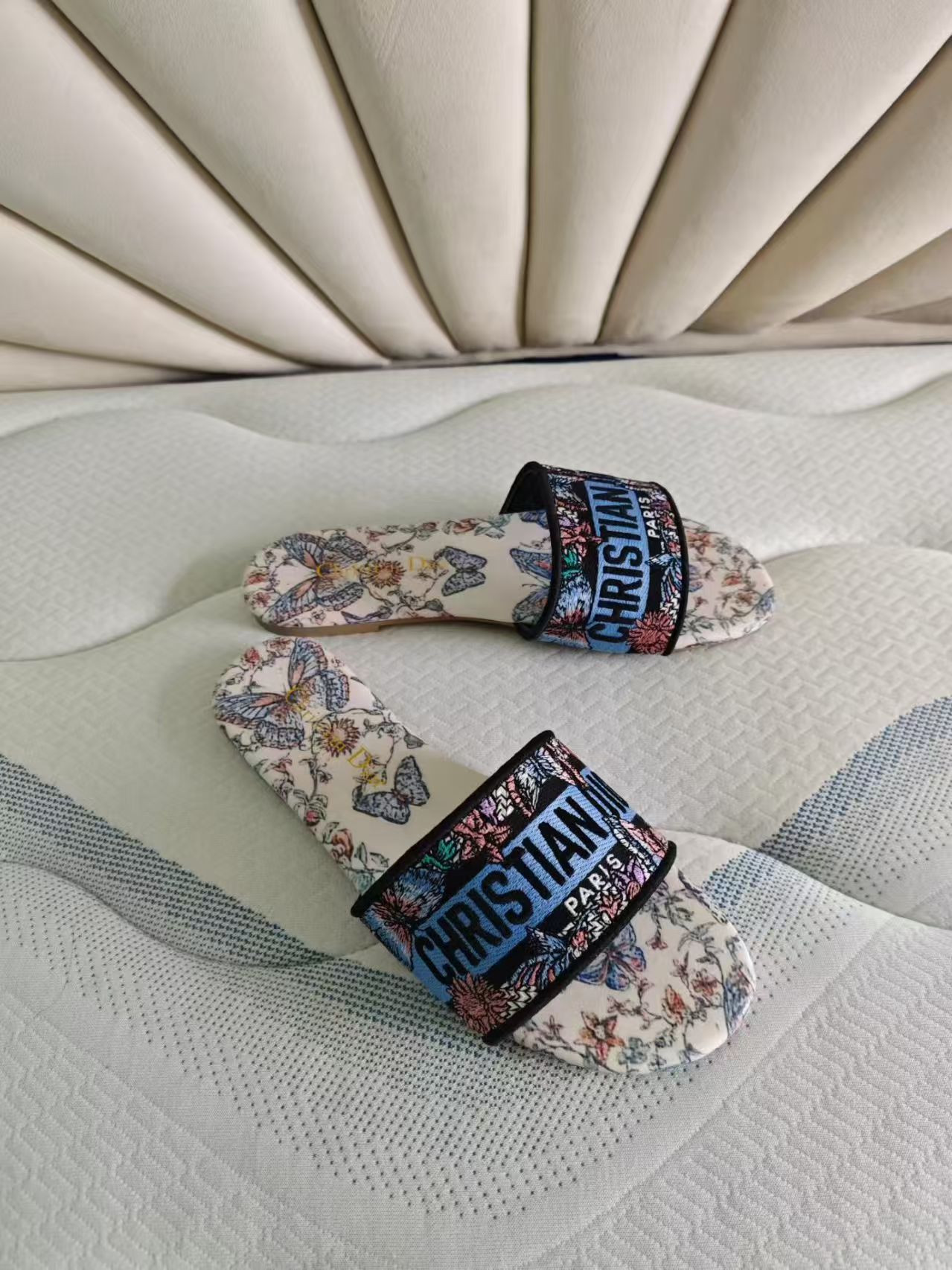 mmexport1771941666164