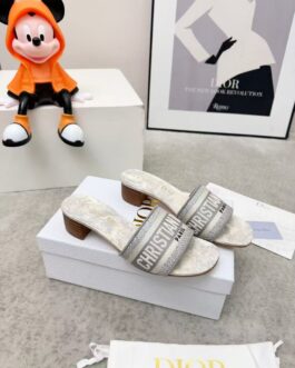 Dior Buty, sandaly klapki, skora