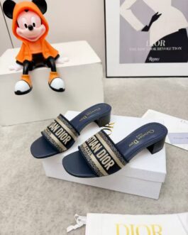 Dior Buty, sandaly klapki, skora