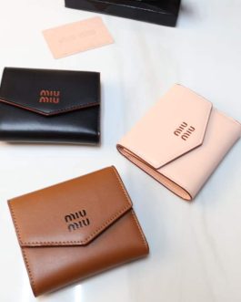 PORTFEL damski Miu Miu, skóra
