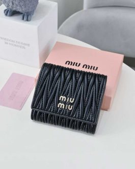 PORTFEL damski Miu Miu, skóra