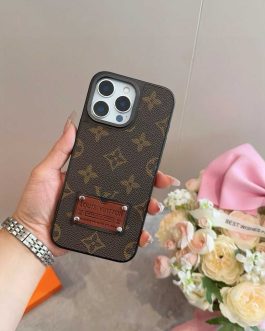 Etui na telefon Louis Vuitton, pokrowec obudowa okladka Prada prezent
