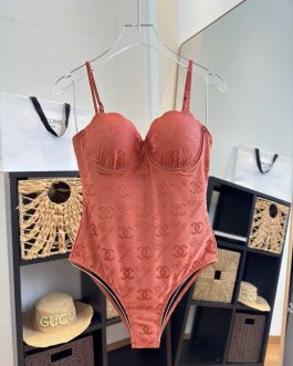 Damski strój kąpielowy Chanel