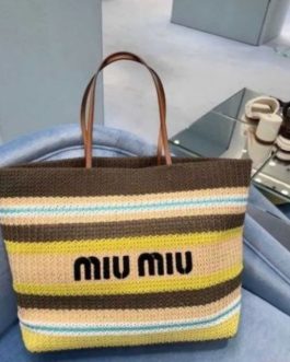 Torebka MIU MIU plazowa damska torba, skora od reki