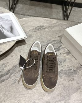 Prada Sneakersy, trampki, tenisówki, buty, skora