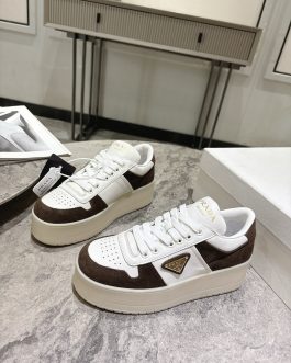 Prada Sneakersy, trampki, tenisówki, buty, skora
