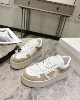 Prada Sneakersy, trampki, tenisówki, buty, skora