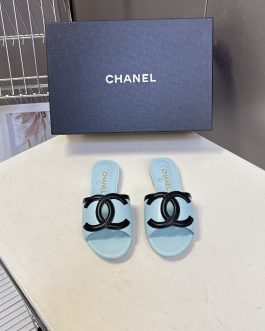 Chanel Buty, sandaly klapki, skora