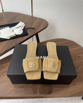 Chanel Buty, sandaly klapki, skora
