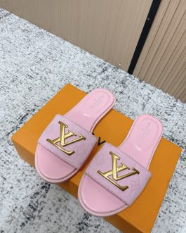 Louis Vuitton Buty, sandaly klapki, skora