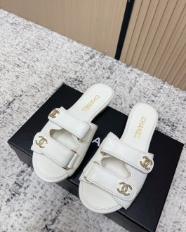 Chanel Buty, sandaly klapki, skora