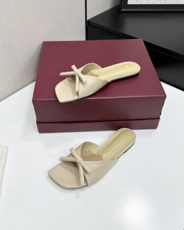 Dior Buty, sandaly klapki, skora