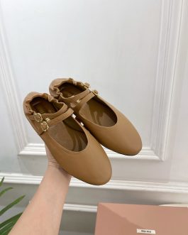 Miu Miu mokasyny półbuty damskie baleriny Loafersy, skóra