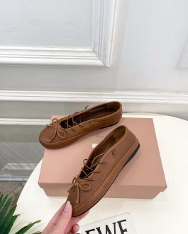 Miu Miu mokasyny półbuty damskie baleriny Loafersy, skóra