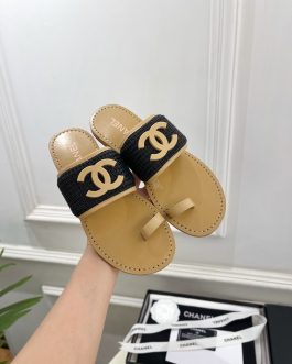 Chanel Buty, sandaly klapki, skora