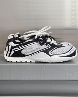 Balenciaga Sneakersy, trampki, tenisówki, buty, skora