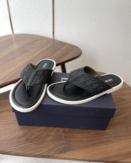 Dior Buty, sandaly klapki, skora