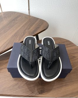 Dior Buty, sandaly klapki, skora