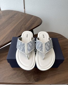 Dior Buty, sandaly klapki, skora