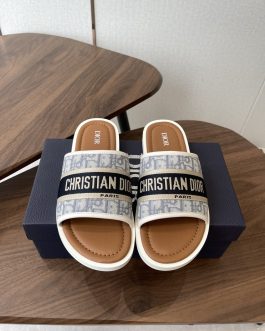 Dior Buty, sandaly klapki, skora