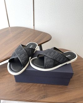 Dior Buty, sandaly klapki, skora