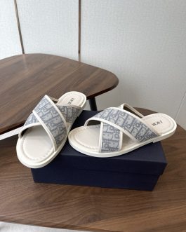 Dior Buty, sandaly klapki, skora