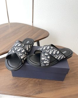 Dior Buty, sandaly klapki, skora