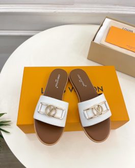 Louis Vuitton Buty, sandaly klapki, skora