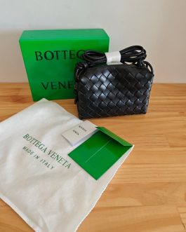 Torebka damska elegancka Bottega Veneta, skora