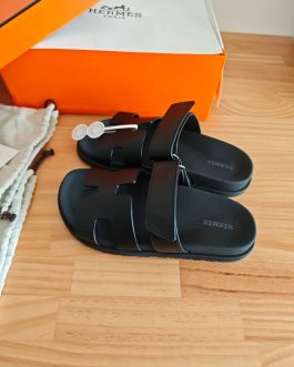 Hermes Buty, sandaly klapki, skora