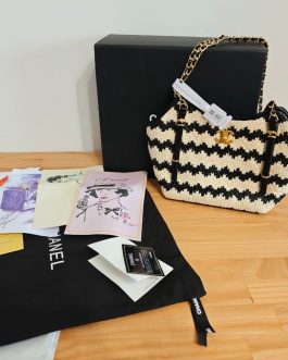 Torebka damska elegancka Chanel, skora