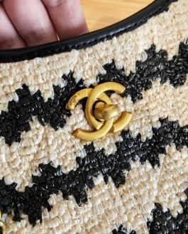 Torebka damska elegancka Chanel, skora