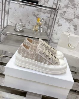 Dior Sneakersy, trampki, tenisówki, buty, skora