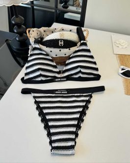 Damski strój kąpielowy Miu Miu