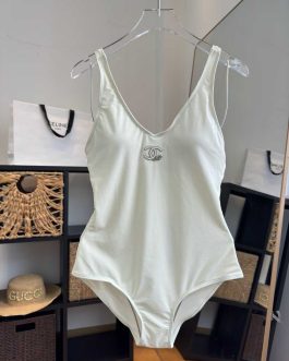 Damski strój kąpielowy Chanel