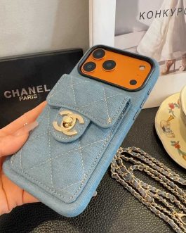 Etui na telefon Chanel, pokrowec obudowa okladka Prada prezent