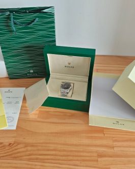 Elegancki piękny klasyczny zegarek Rolex